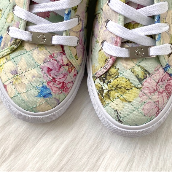 G by Guess GBG Floral Los Angeles Blooms Dionysus Becker Sneaker Women Shoe NWT - Picture 5 of 8